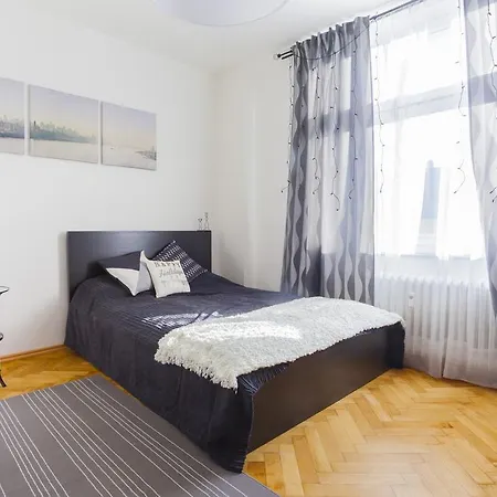Modern Living In The Centre Of *